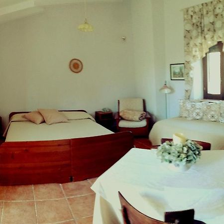 Agriturismo Tre Santi Villa Padula Ngoại thất bức ảnh