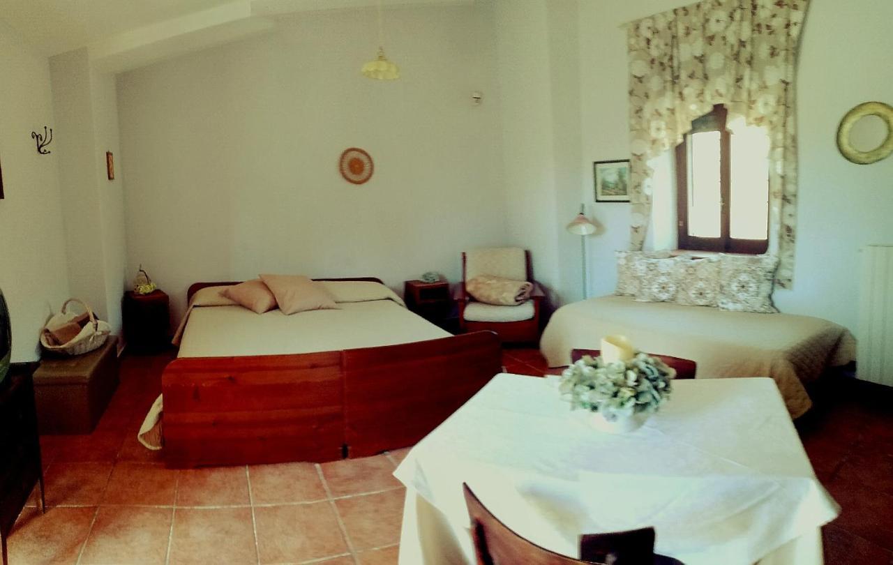 Agriturismo Tre Santi Villa Padula Ngoại thất bức ảnh